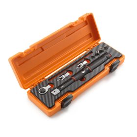 TORQUE WRENCH
