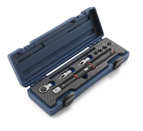 TORQUE WRENCH