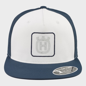 AUTHENTIC CAP