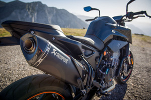 AKRAPOVIČ "SLIP-ON LINE" 790 DUKE 2022-2026  890 DUKE / 890 DUKE R 2020-2023
